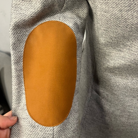 Banana Republic Blazer - 2 - Picture 7 of 10